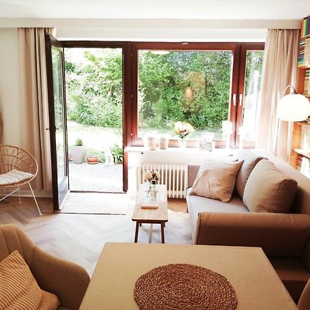 Mitten Im Gruenen - Apartment Mit Wohlfuehlcharakter In Stadtrandlage Ойтін Екстер'єр фото